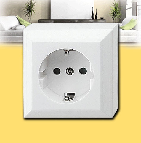 PlanoLuxe AP Schutzkontakt-Steckdose 1-fach polarweiß 16A 250V