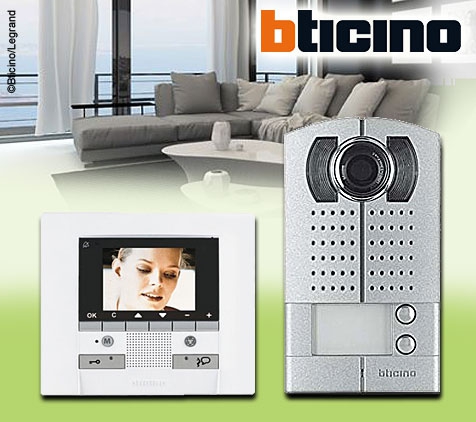 Bticino 2-Draht Farbvideo-Set POLYX Memory Display mit LINEA Metall AP für 2 Familien