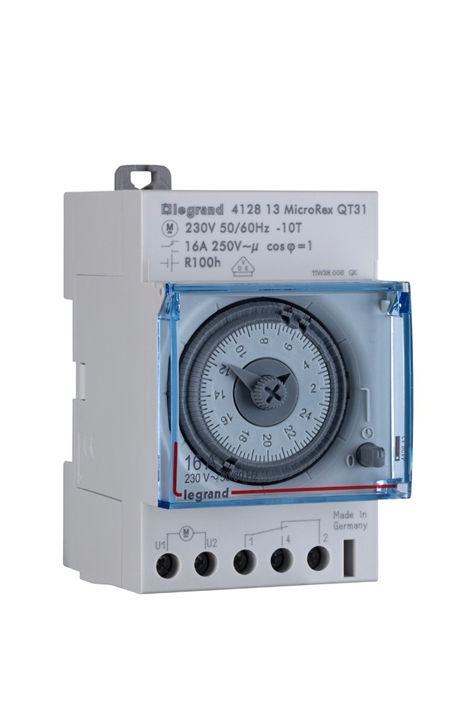 MicroRex QT31 analoge Tageszeitschaltuhr mit Gangreserve 230V50/60Hz / 1Kanal / 3TE