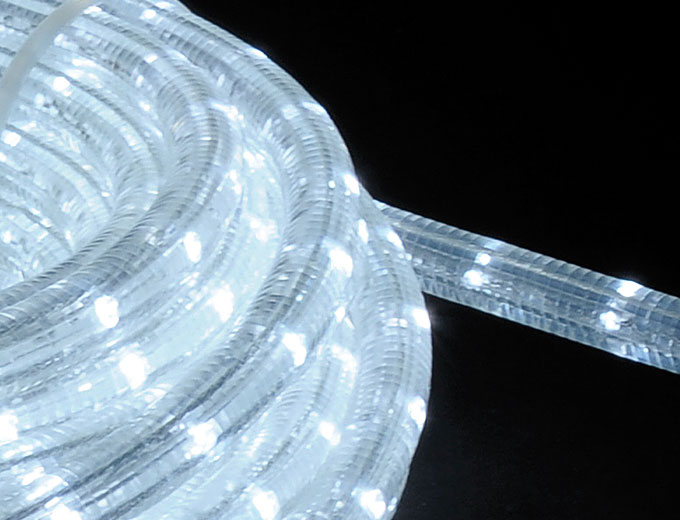 LED Lichtschlauch 13mm / 6.000K / kaltweiß / Rolle 51 m / 230 V, P/m=3,2 W / 36 LEDs/m / für den Aussenbereich / kürzbar per 1,5 m