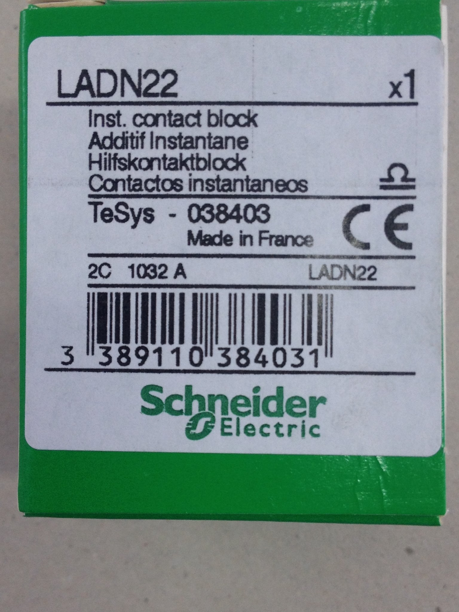 HILFSSCHALTER 2S/2Ö LADN22 038403