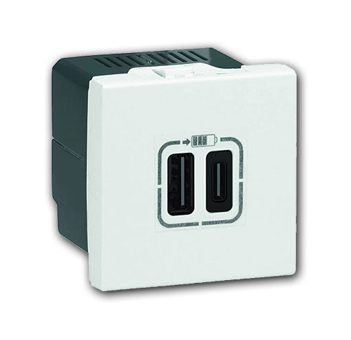 Legrand USB Spannungsversorgung MSC 2xUSB-C 2 Mod 3A / ultraweiß