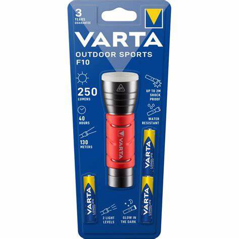 Varta 5 Watt LED Outdoor Sports Flashlight 3AAA mit Handschlaufe
