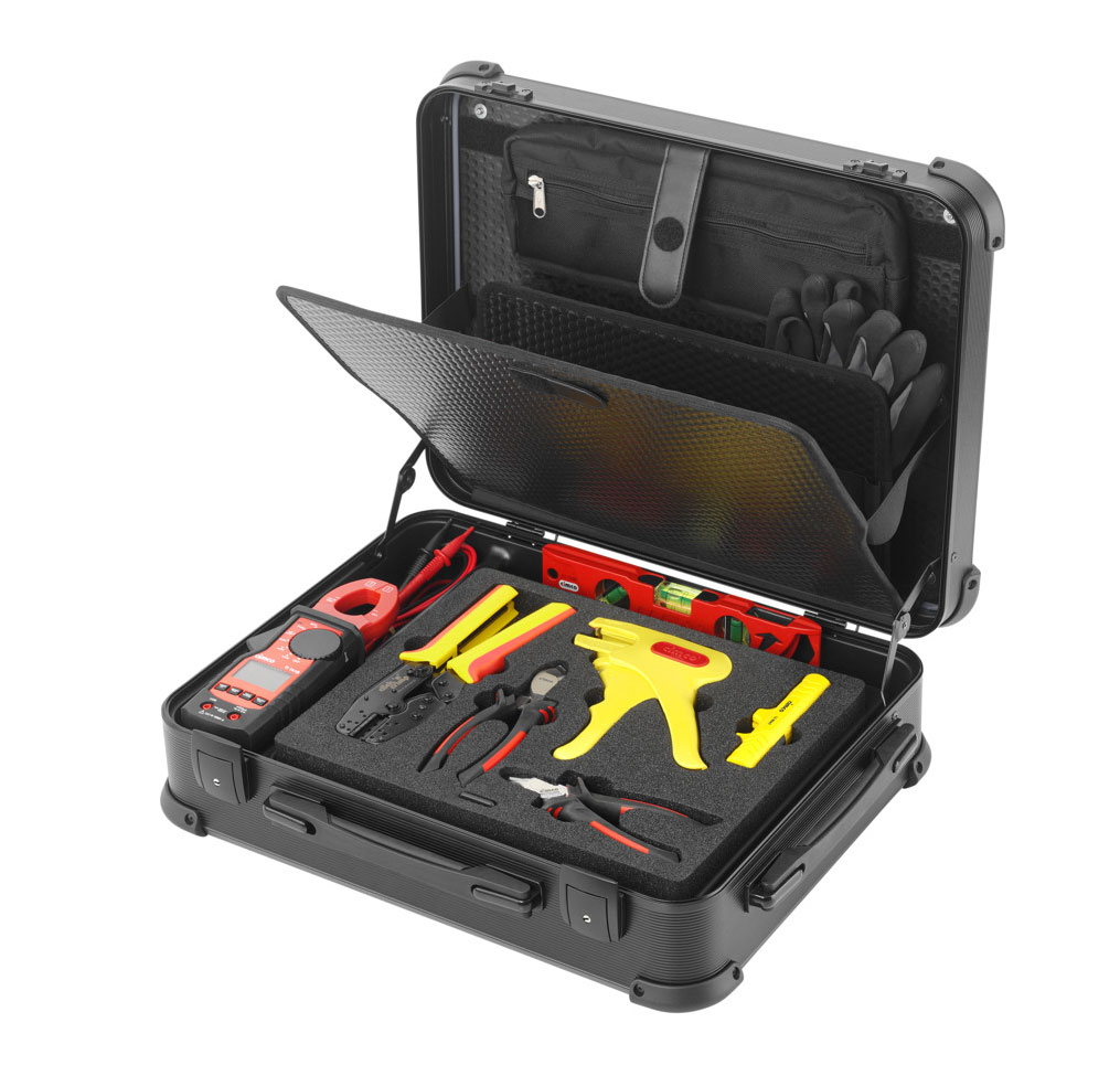 Cimco CimPack Solar die Kombination aus Rucksack und Werkzeugkoffer mit 14 Werkzeugen